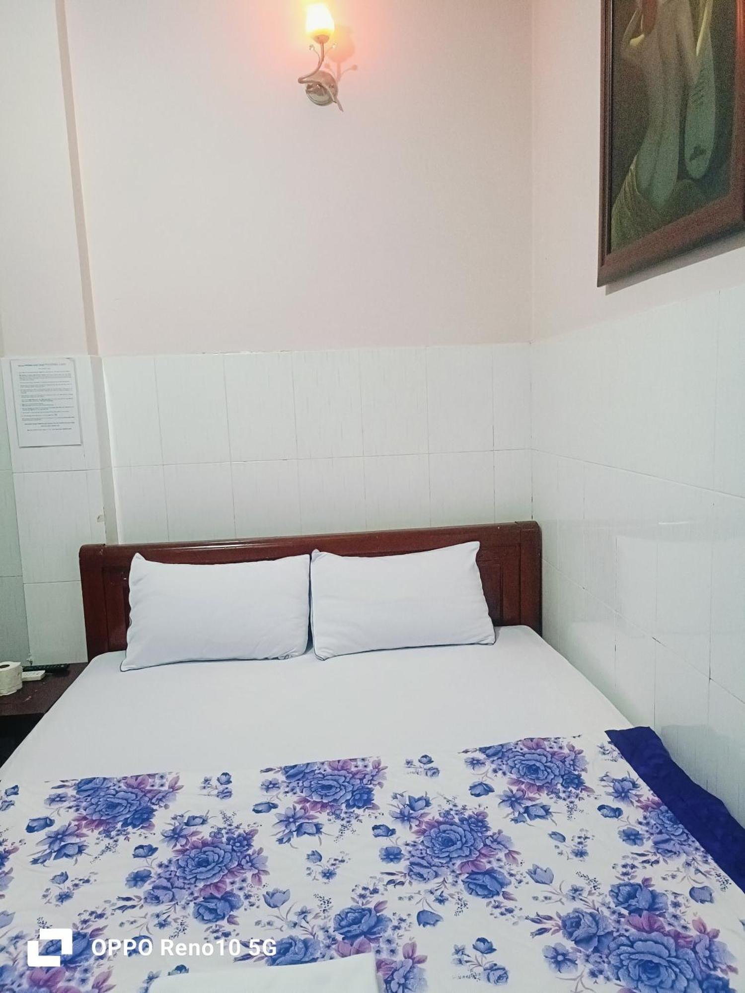 הו צ'י מין סיטי Hotel Phuong Linh מראה חיצוני תמונה