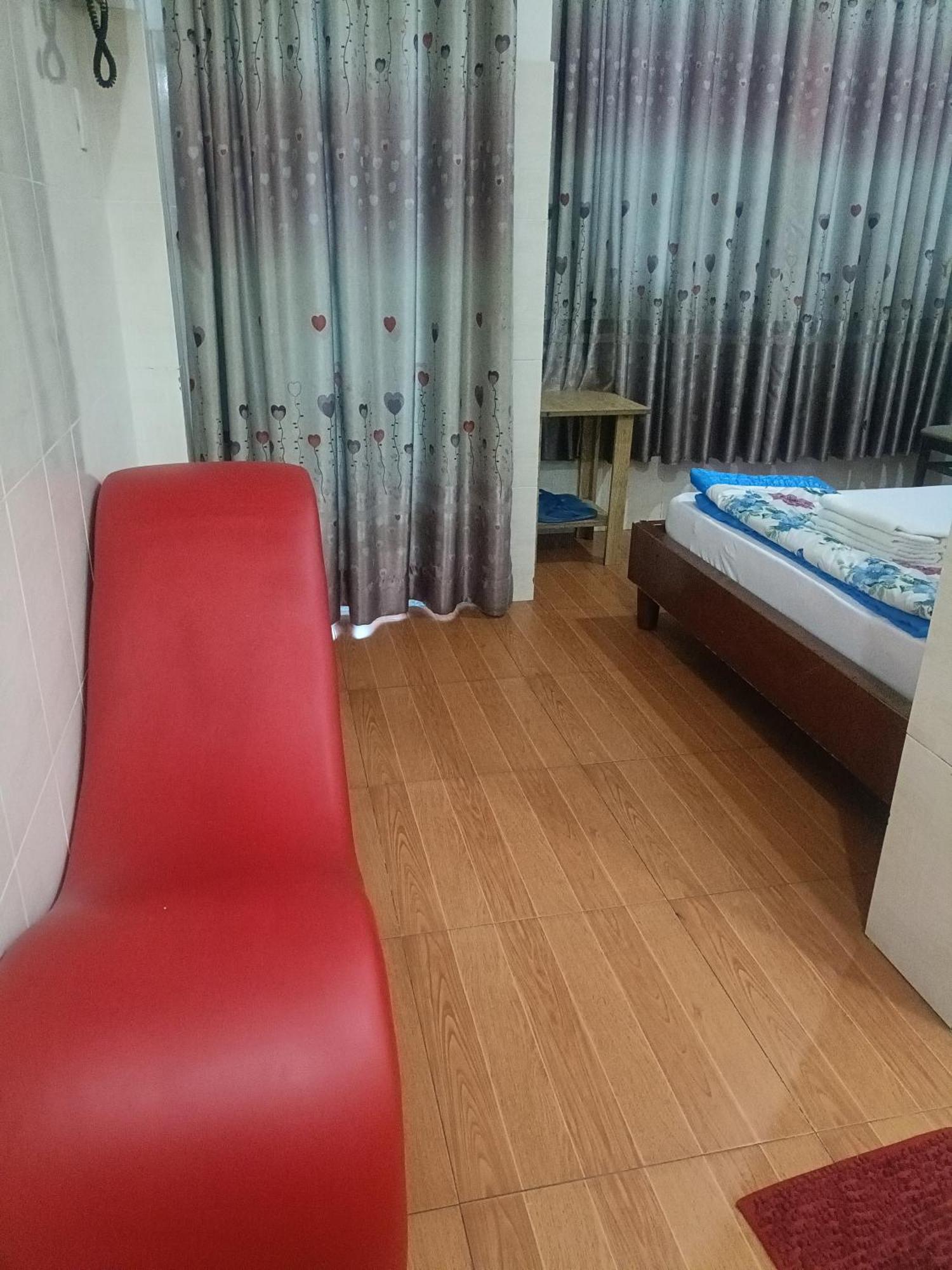 הו צ'י מין סיטי Hotel Phuong Linh מראה חיצוני תמונה